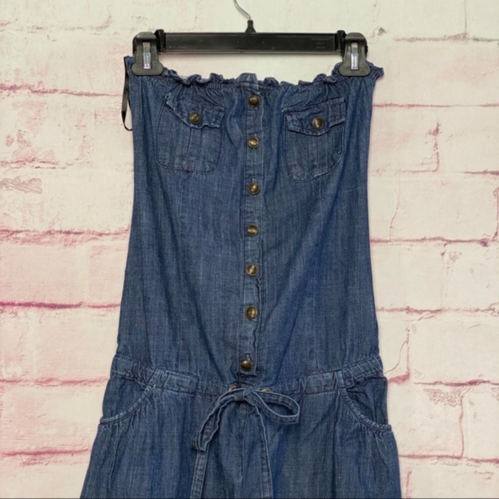 HOT & DELICIOUS Blue Jean Halter Top Jumps… - Picture 7 of 9